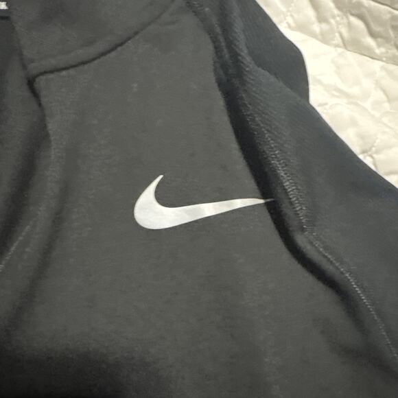 Nike Team Legend Men's Long Sleeve Shirt - Black, L - Picture 4 of 11